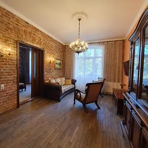 apartments-in-lviv-79000.hotelslviv.net/